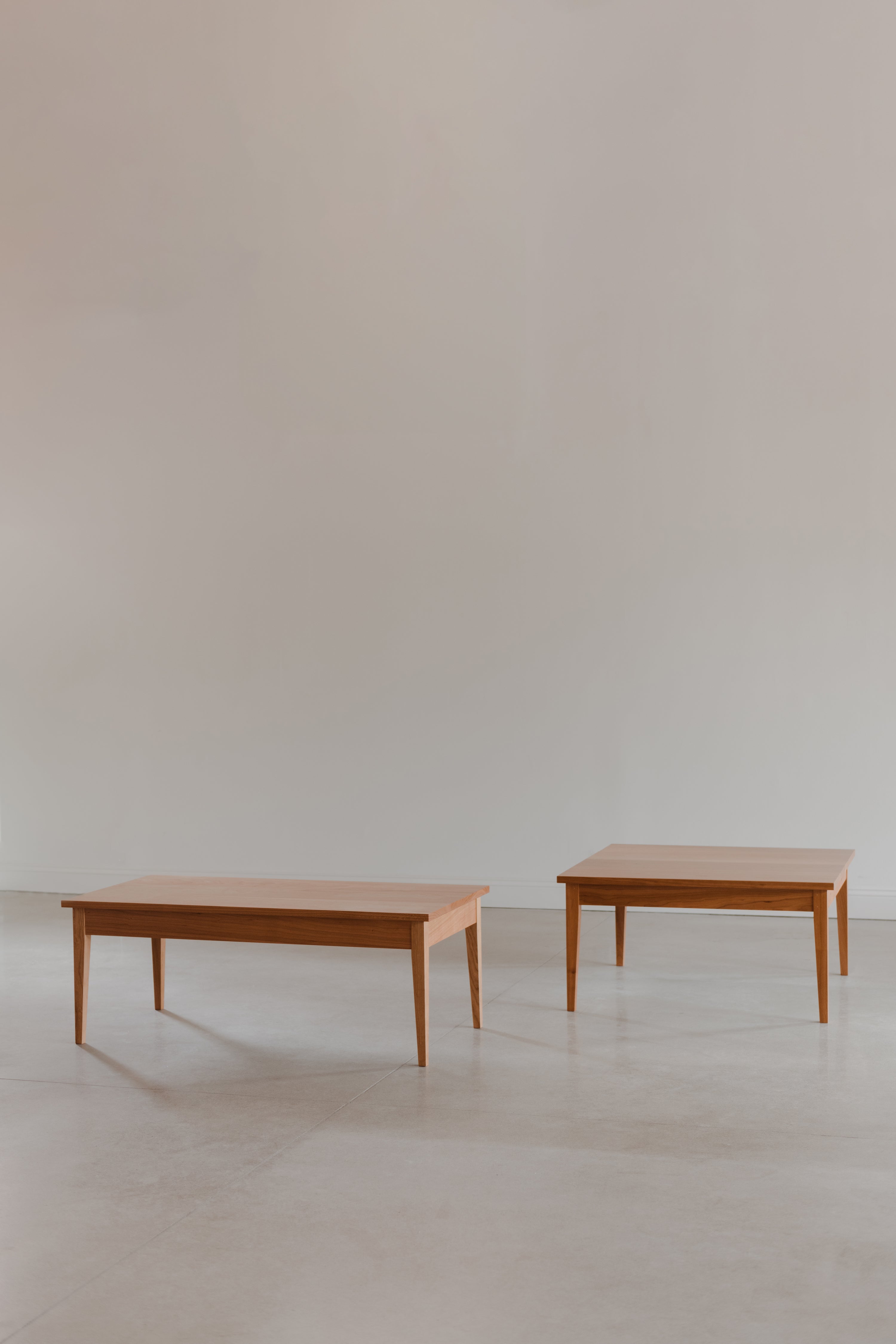Table basse carrée Shaker Heirloom - Cerisier