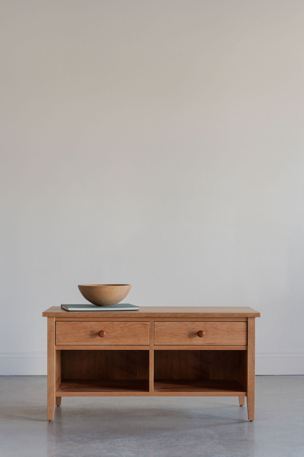 Banc de rangement Shaker - Cerisier