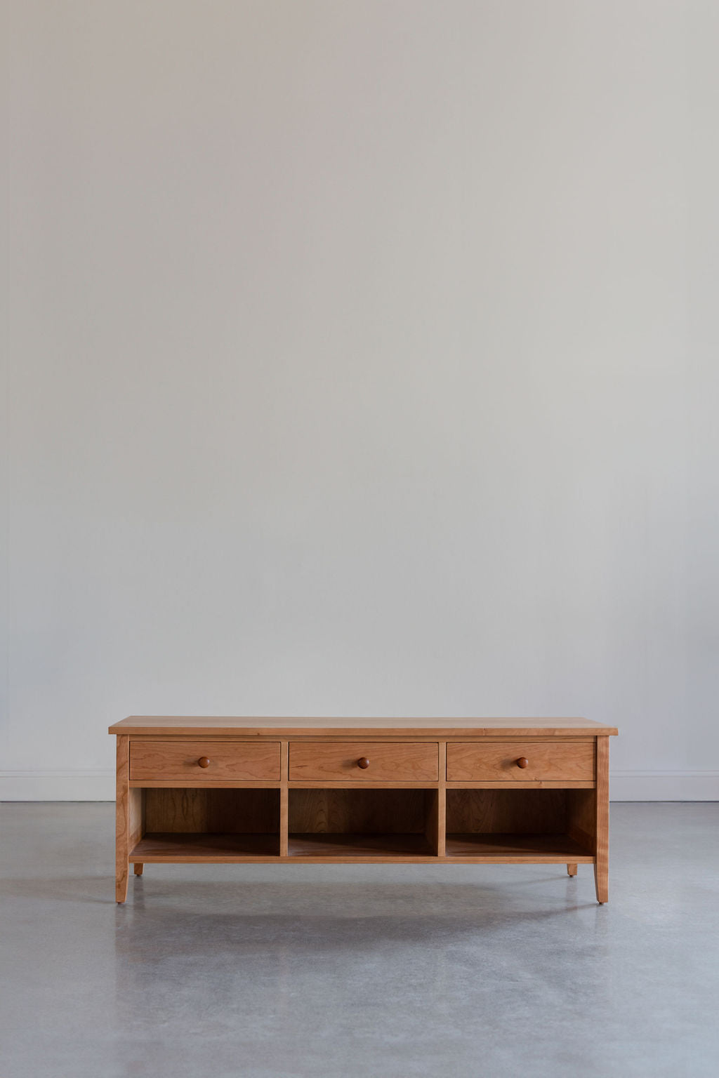 Banc de rangement Shaker - Cerisier